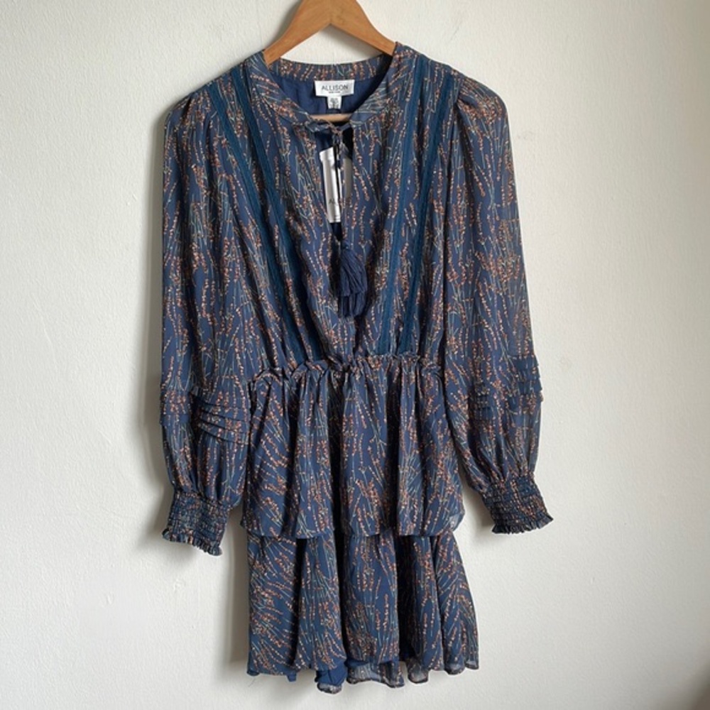 ALLISON New York floral dress